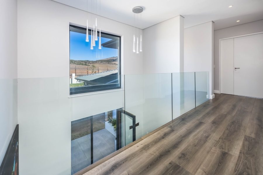 To Let 4 Bedroom Property for Rent in Clara Anna Fontein Western Cape